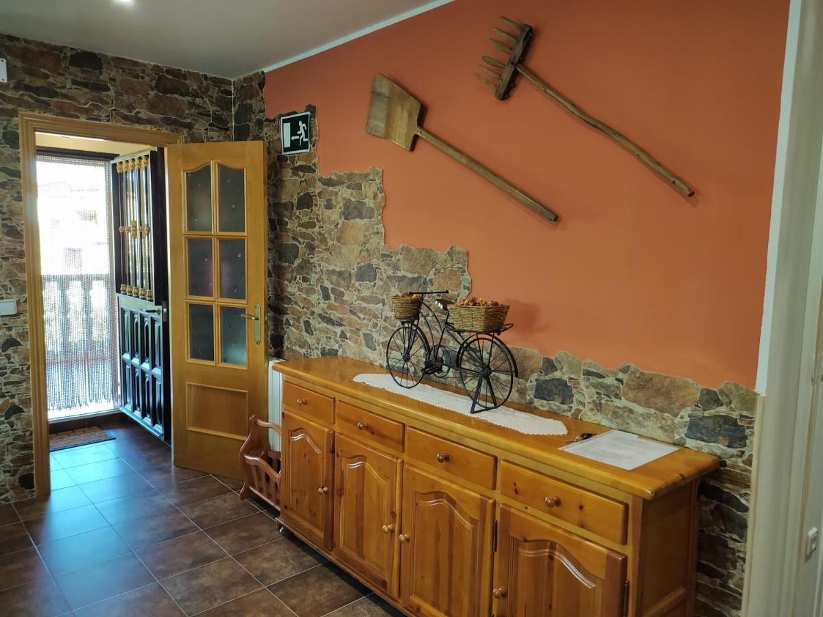 Casa Rural Mi Descanso Valdefuentes de Sangusin Exterior photo