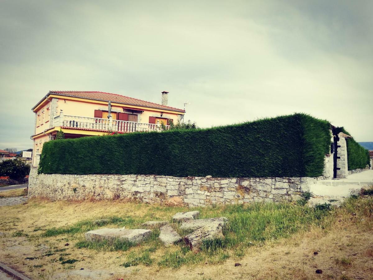 Casa Rural Mi Descanso Valdefuentes de Sangusin Exterior photo